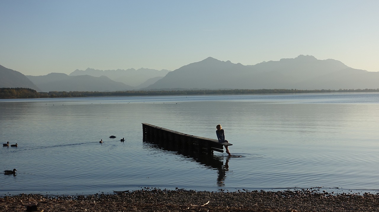 chiemsee mountains water free photo