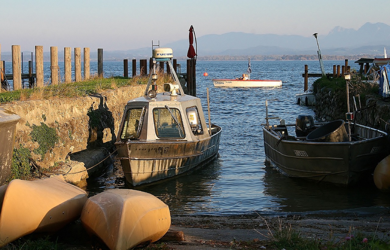 chiemsee  boat  water free photo