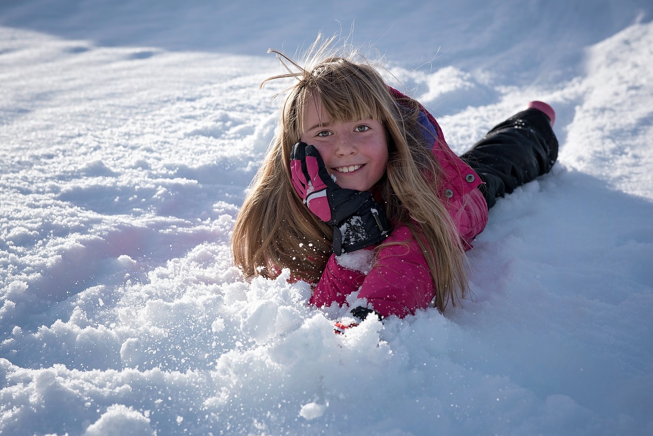 child girl winter free photo