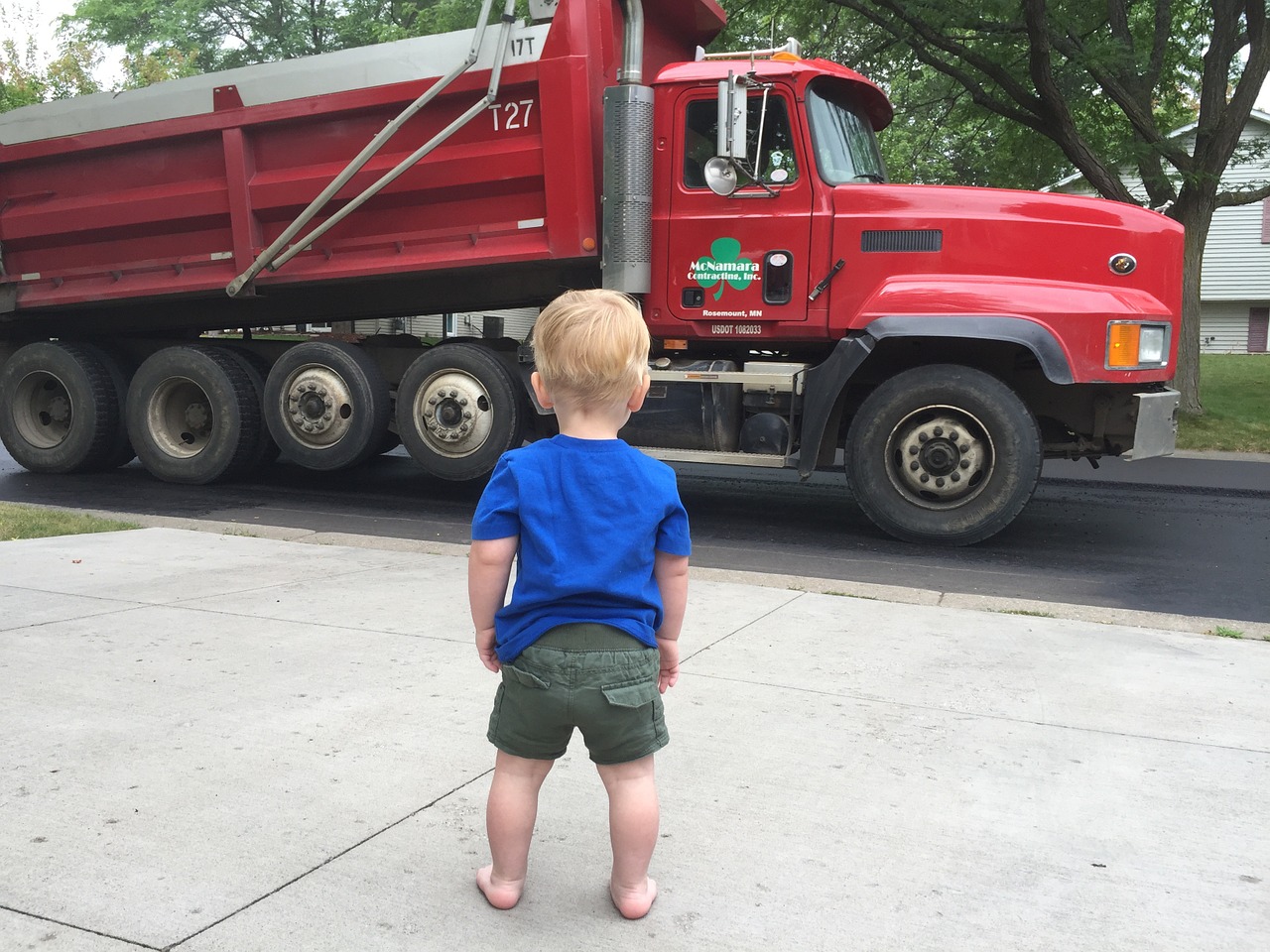 child boy truck free photo