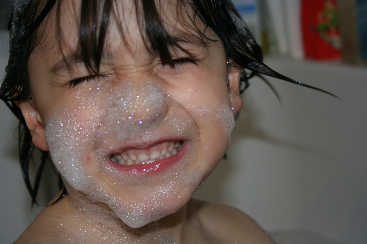 child bath soap free photo