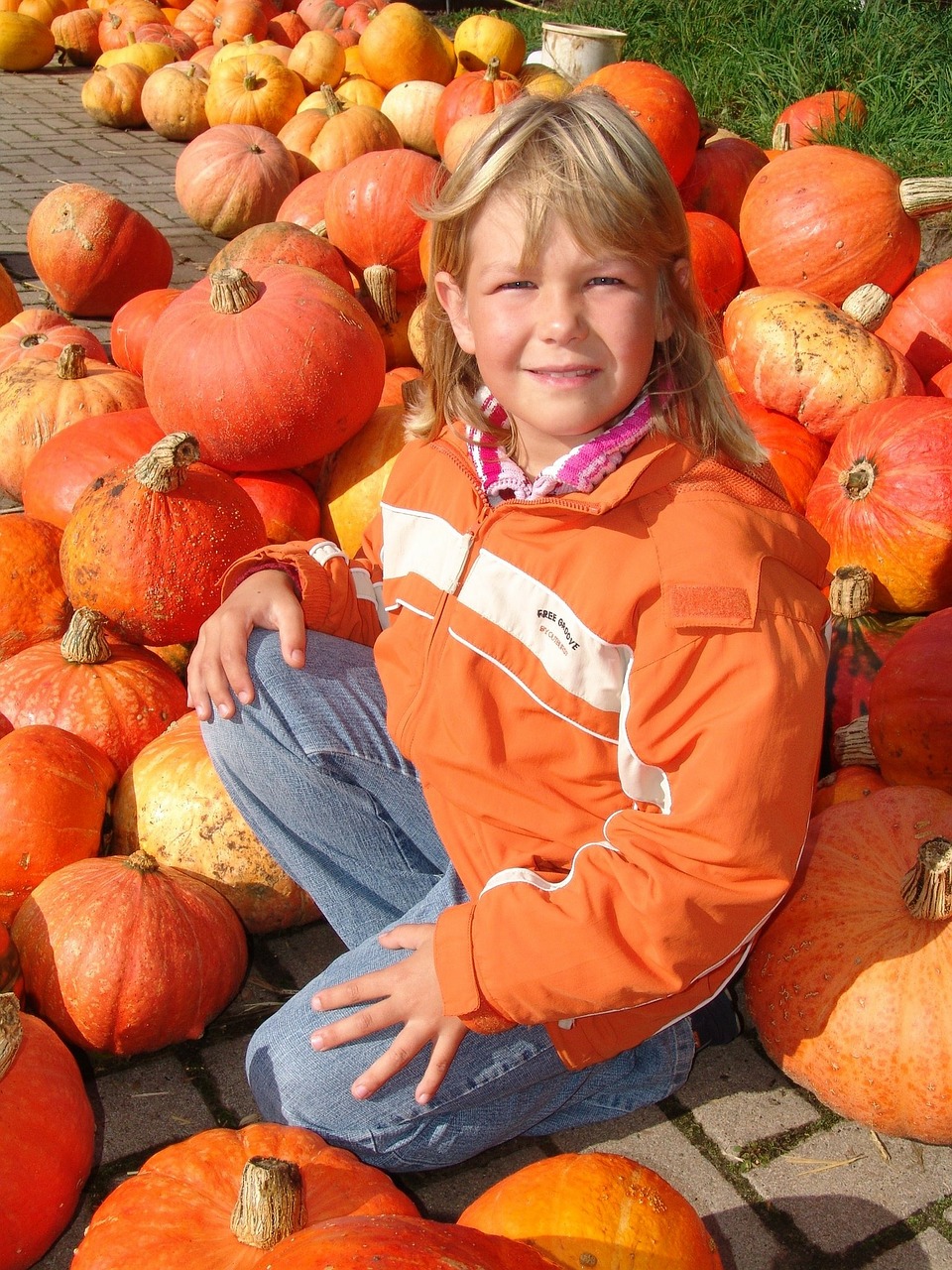 child pumpkin autumn free photo