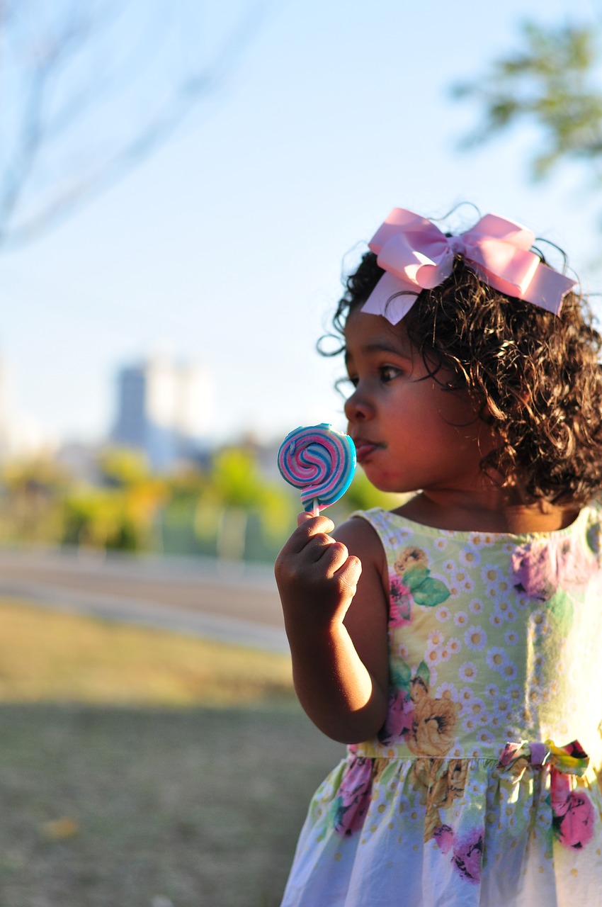child lollipop girl free photo