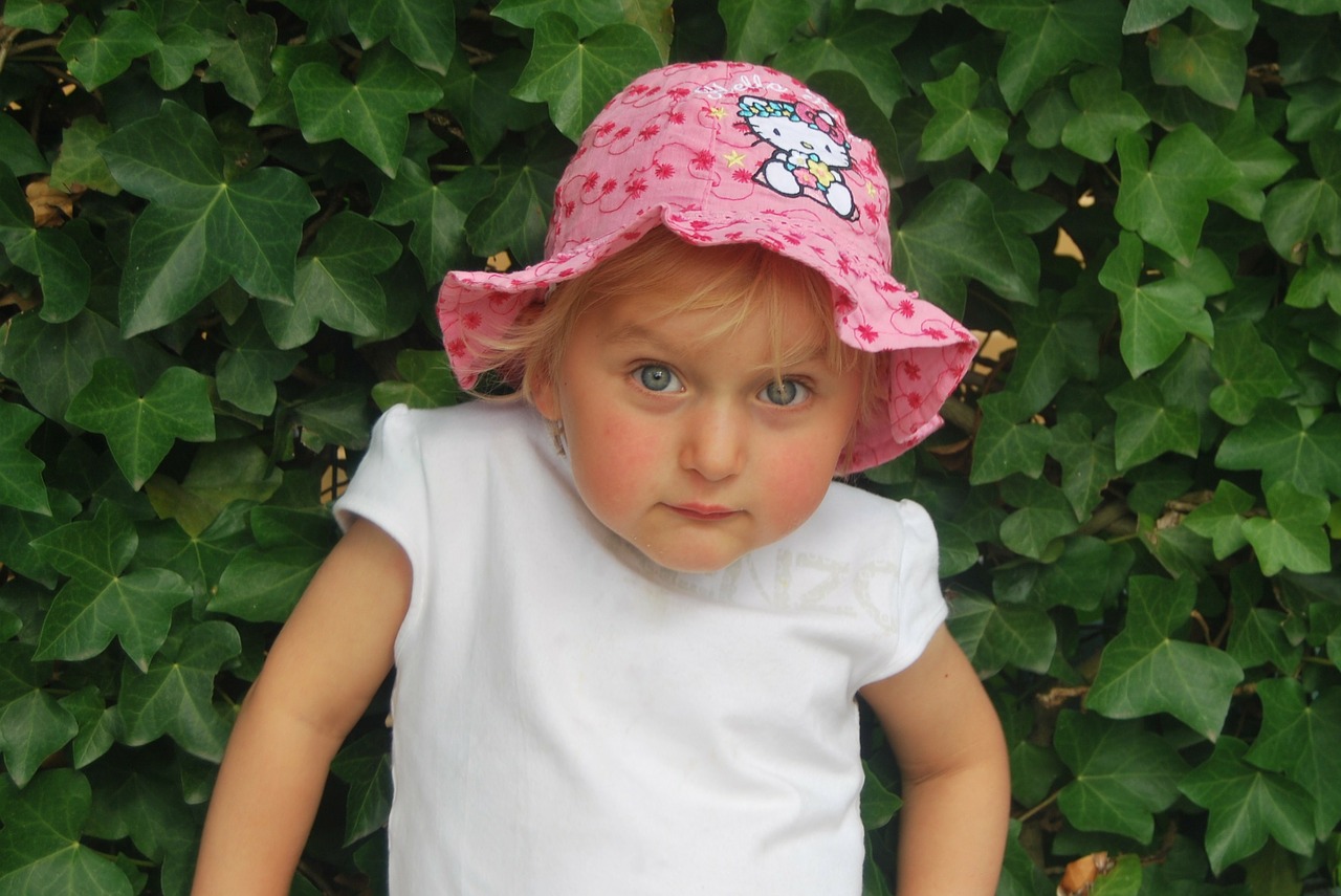 child girl hat free photo