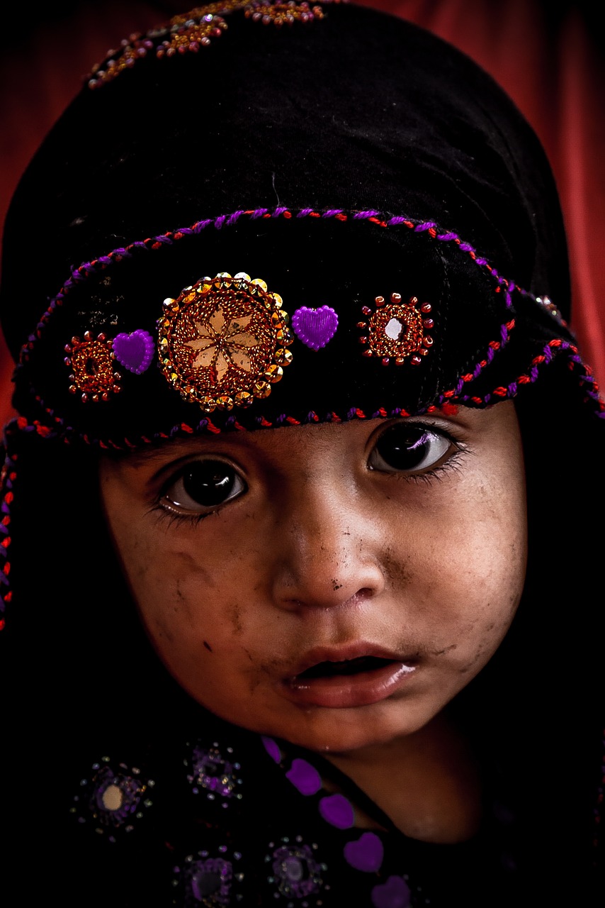 child afghan refugee free photo