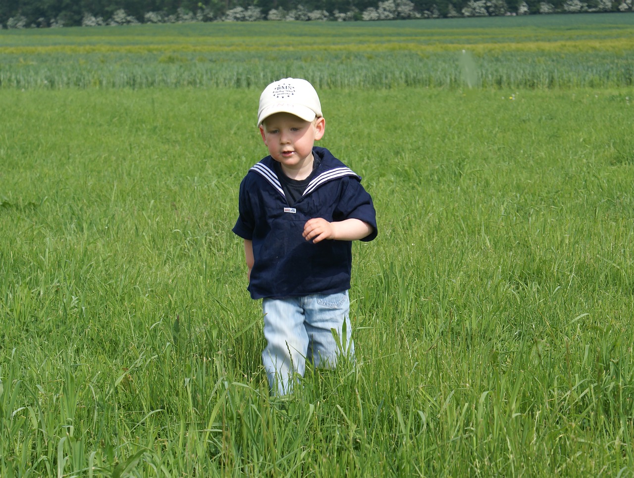 child  run  happy free photo