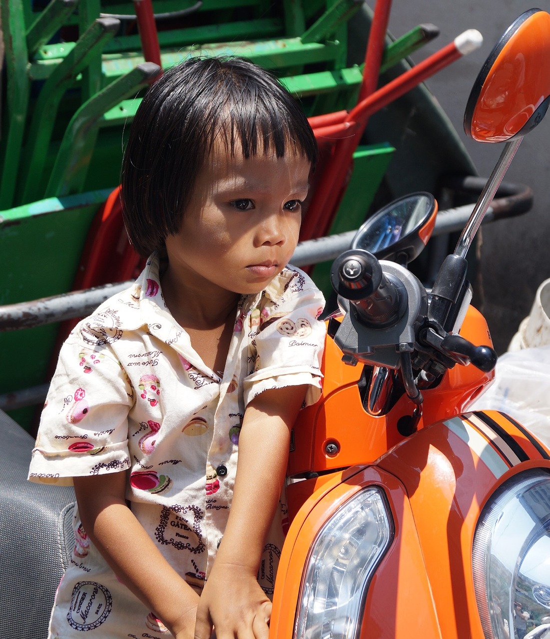 child  hua hin  innocence free photo