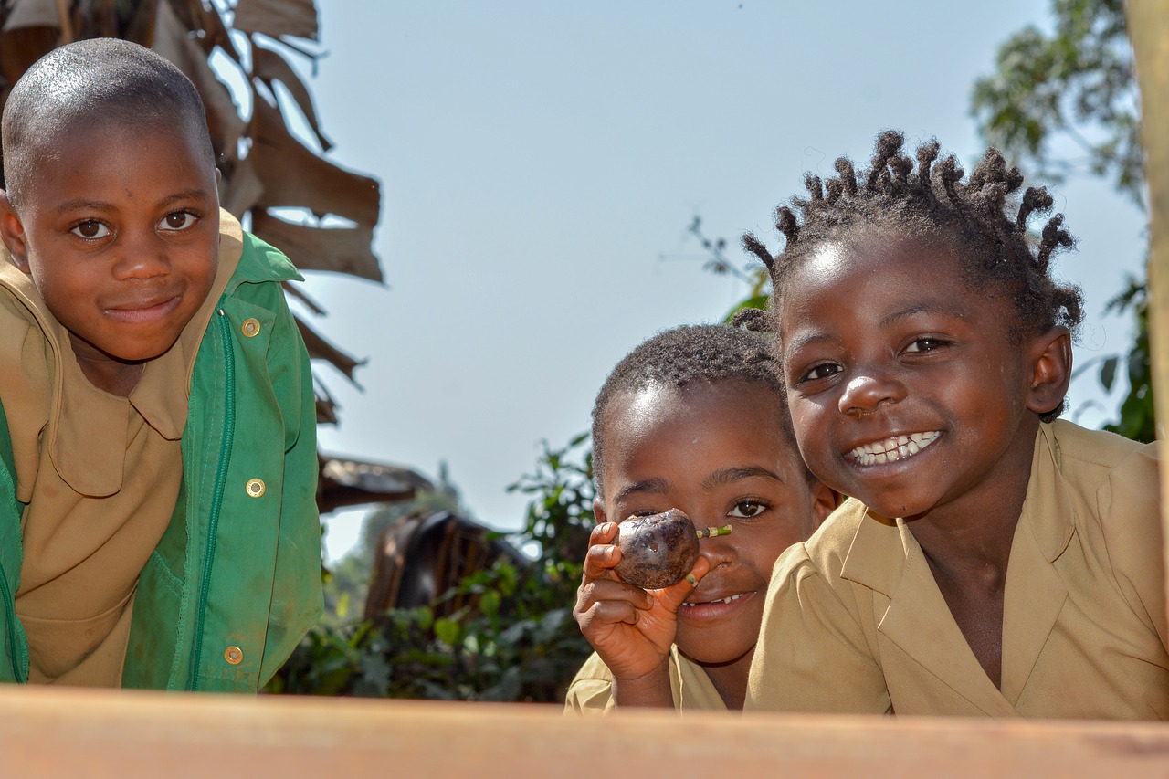 child  happy  happiness free photo