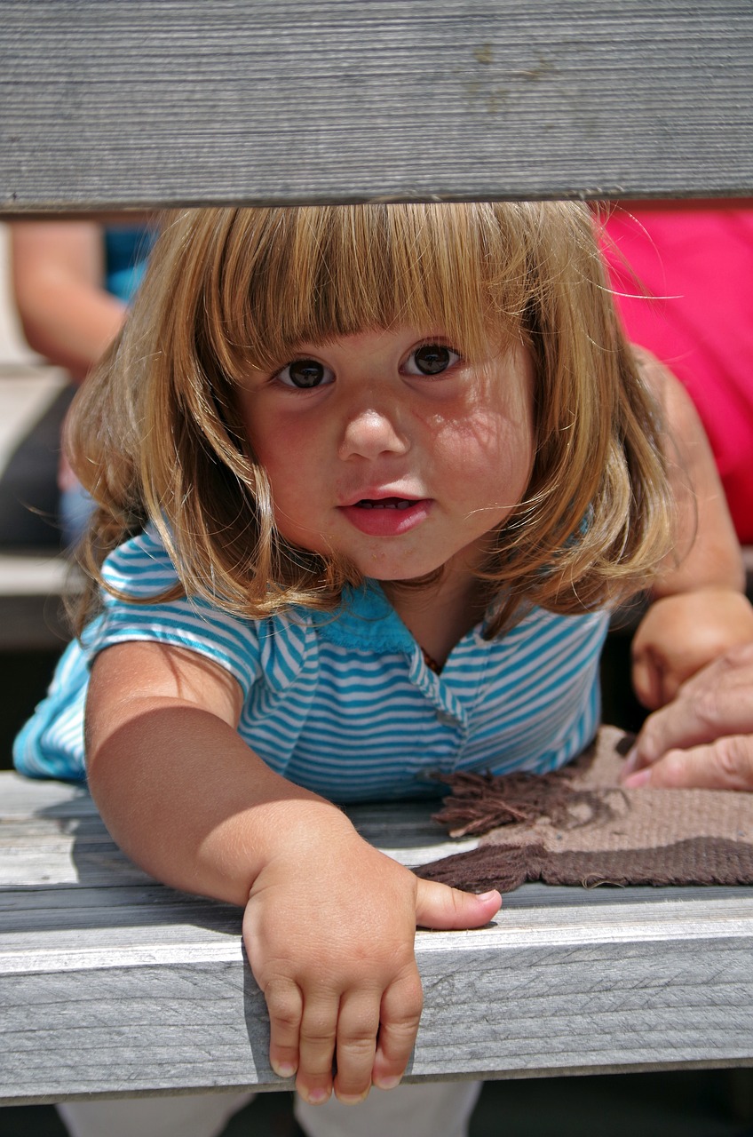 child  girl  portrait free photo