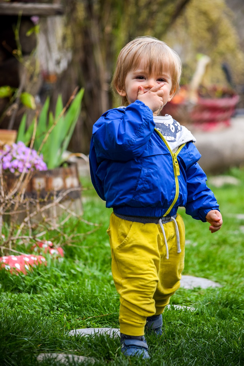 child  smile  happy free photo