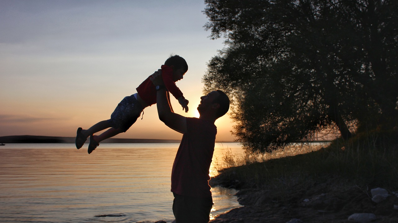 child  silhouette  family free photo