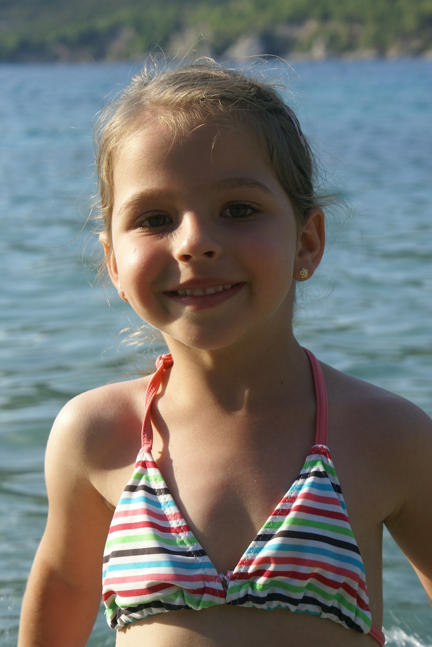 child water holidays free photo