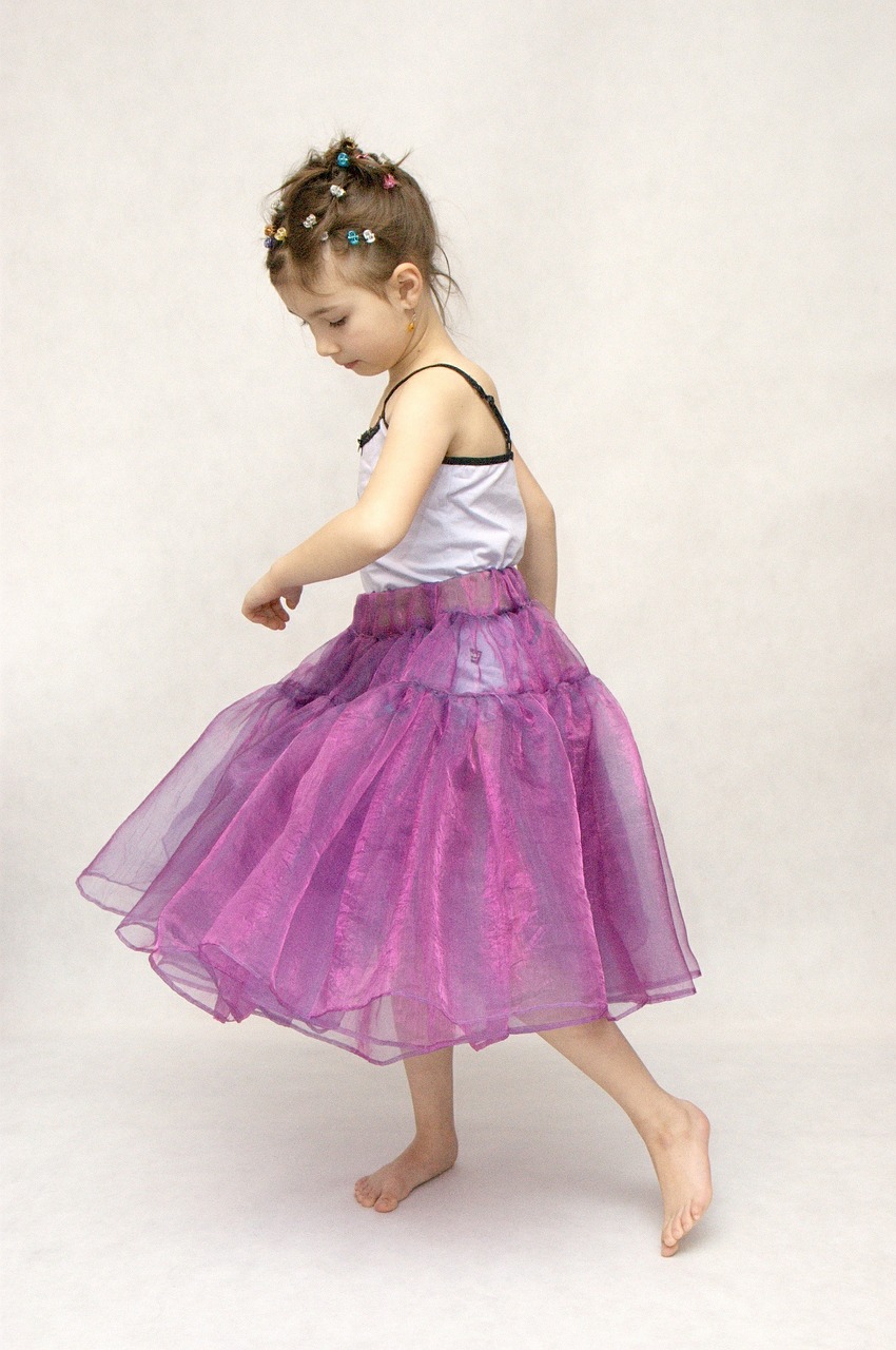 child dance ballet free photo