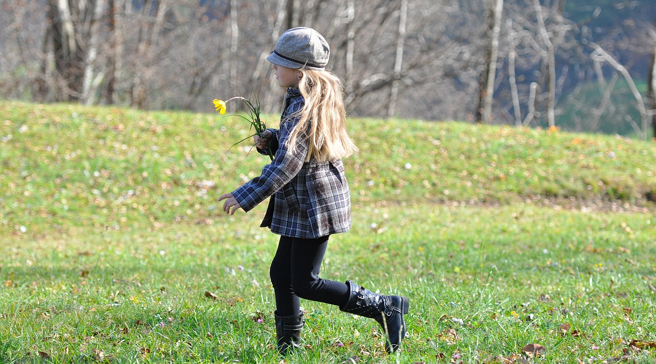 child girl long hair free photo