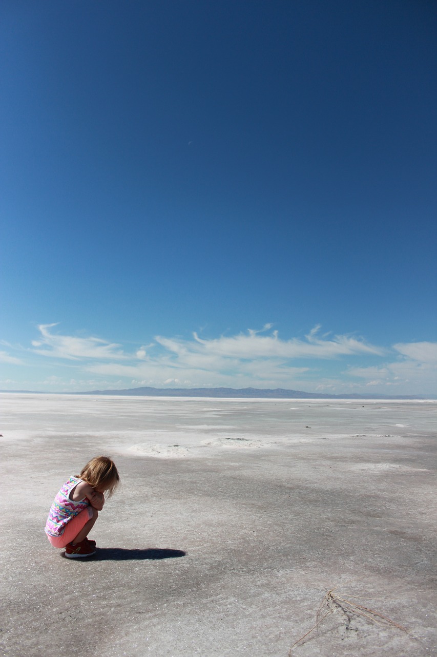 child desert salt free photo