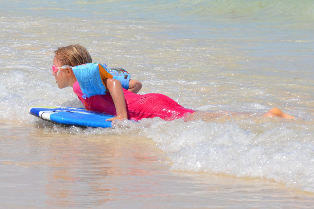 child girl surf free photo