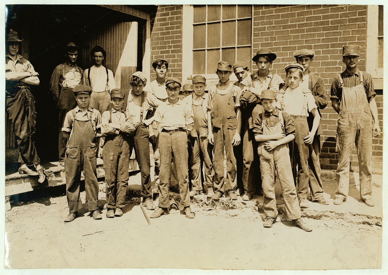 child labor historic people free photo