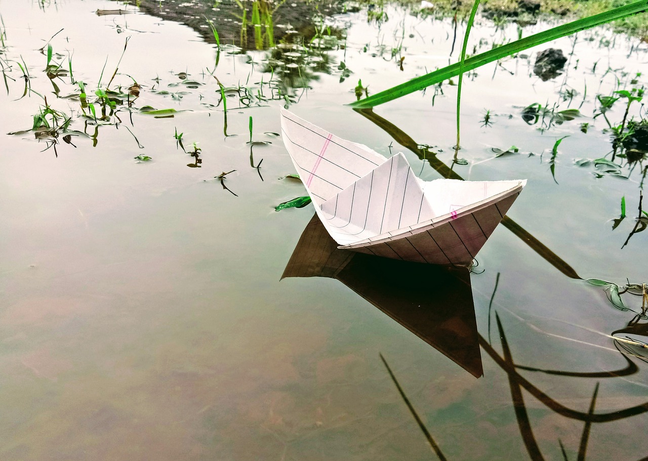 childhood  paper boat  simple free photo