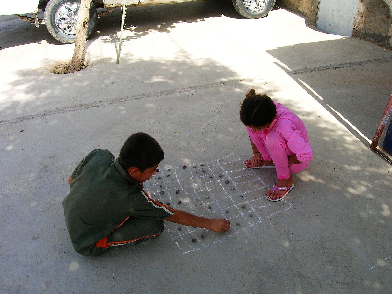 children play road free photo