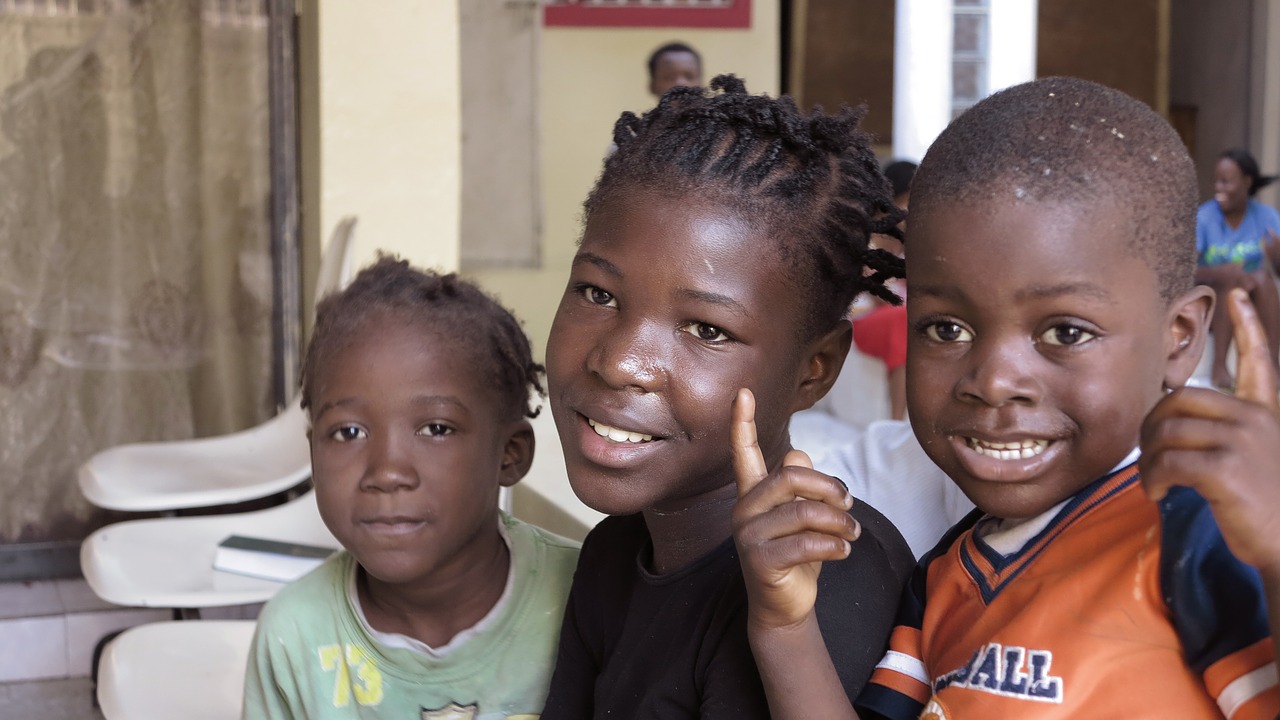 children haiti carrefour free photo