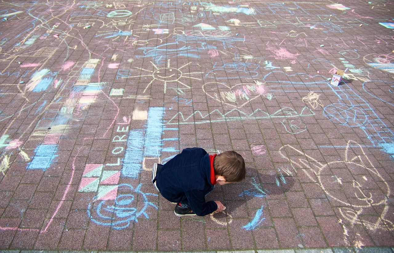 children  signs  play free photo