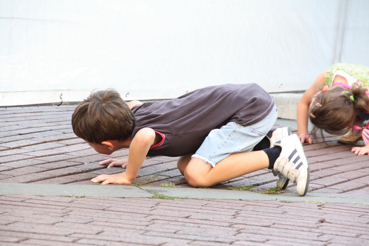 children curious kneeling free photo