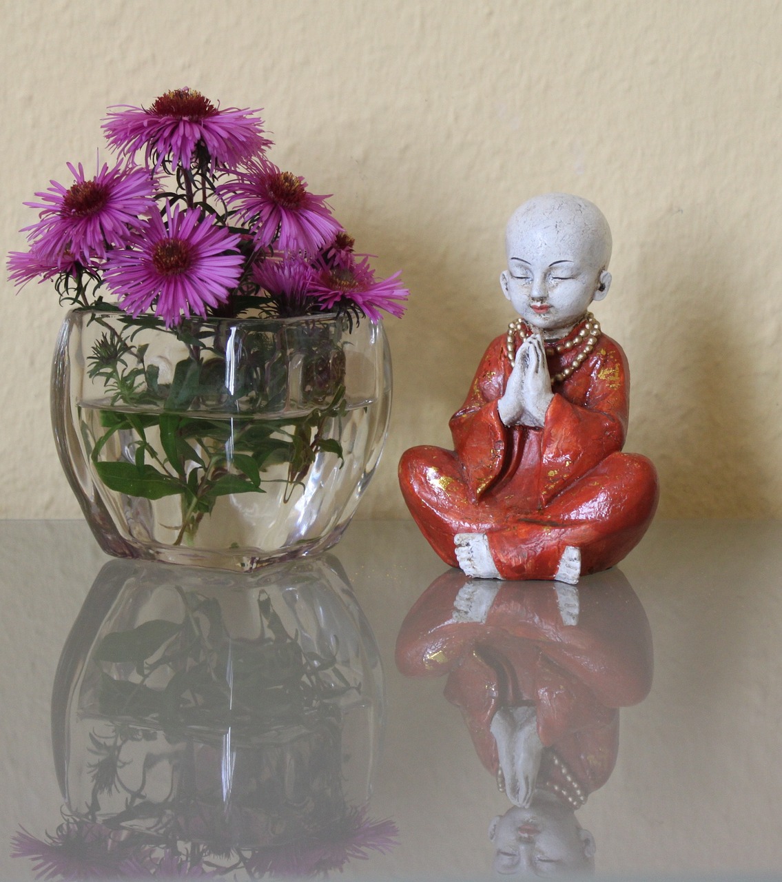 children figure buddha aster free photo