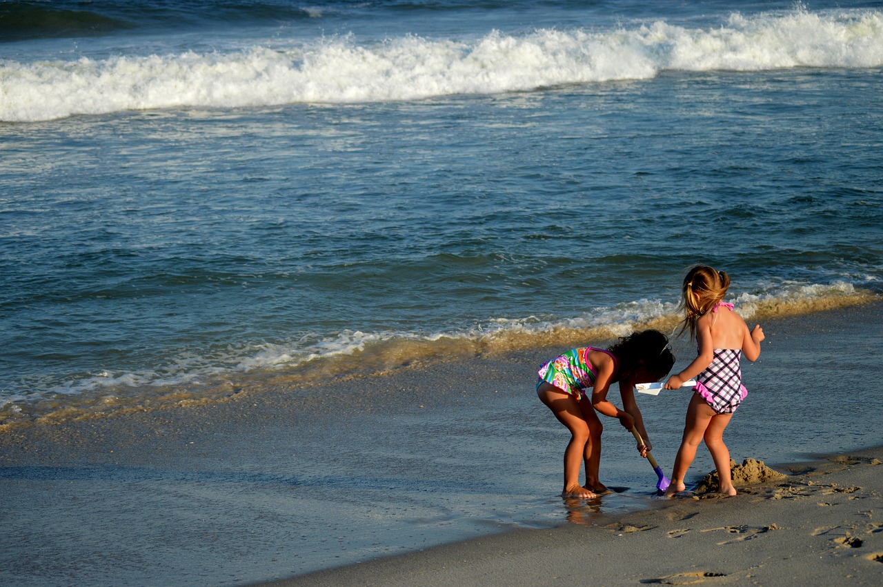 children's beach waves free photo