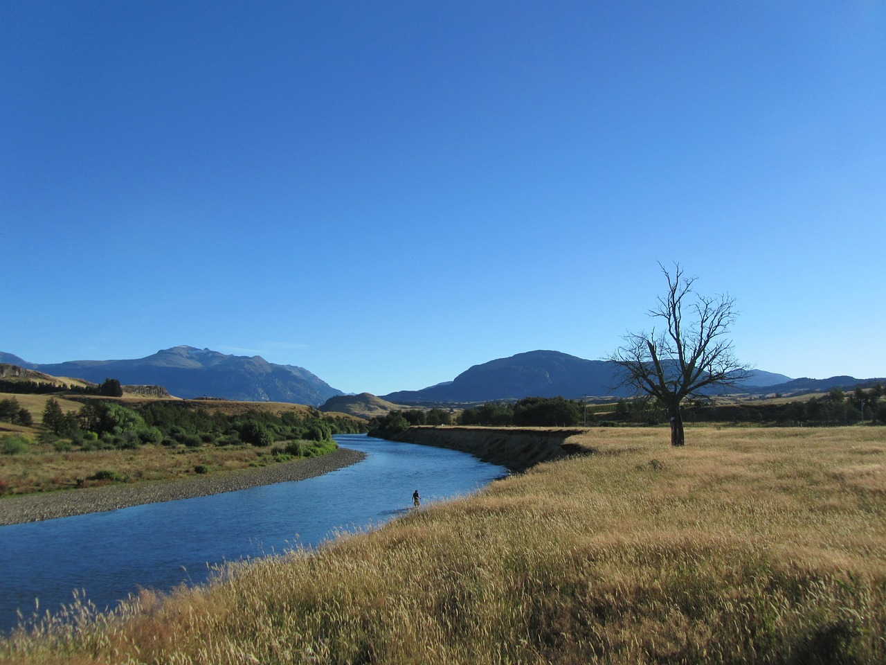 chile river mountains free photo