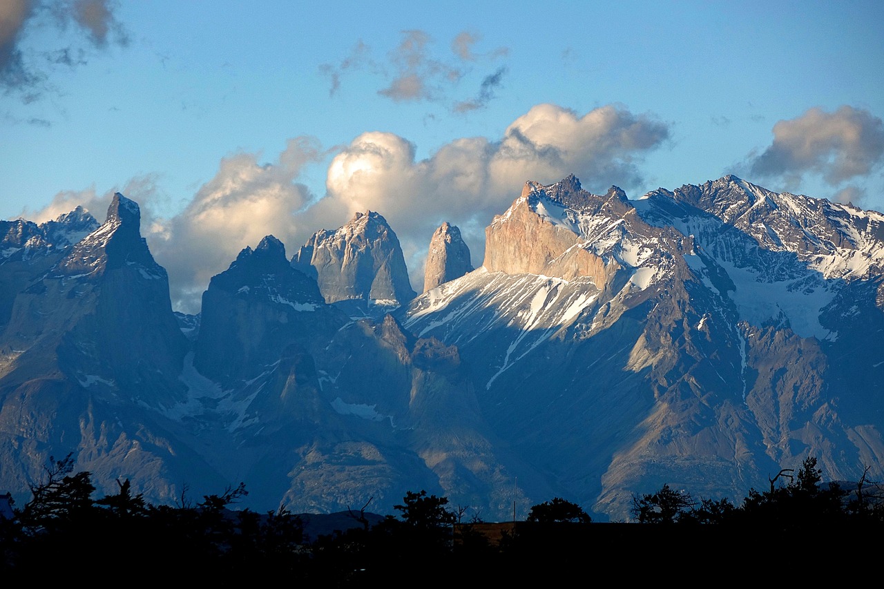 chile  torres del paine  patagonia free photo