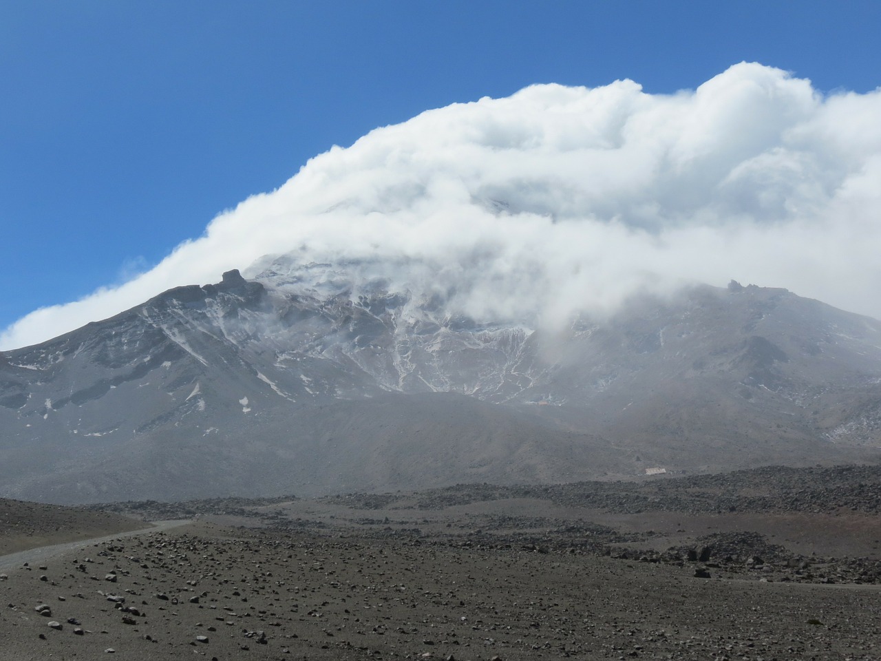 chimborazo volcano ecuador free photo