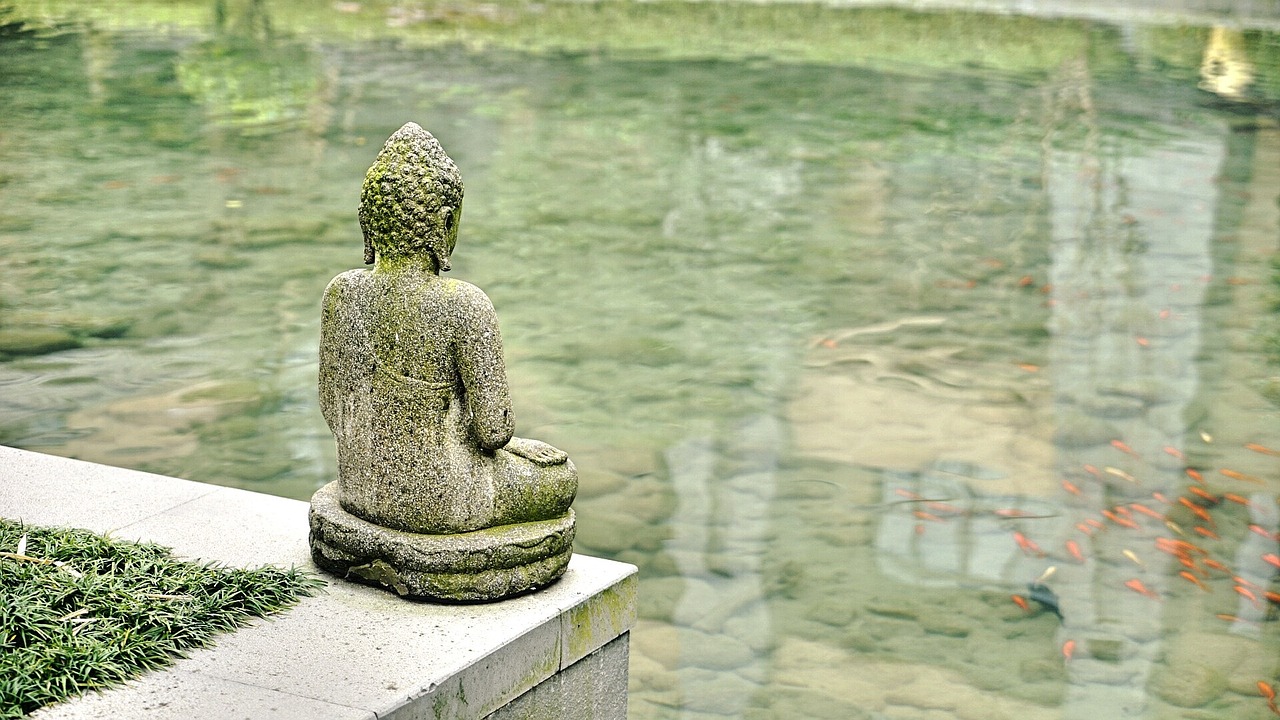 china buddha statues religion free photo