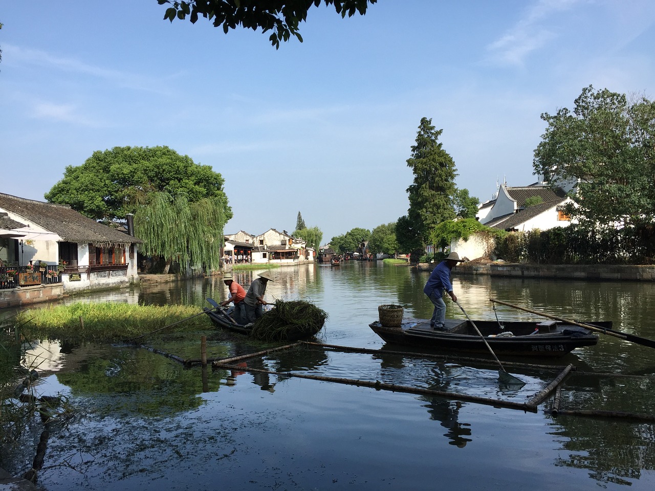 china boatman water on the others free photo