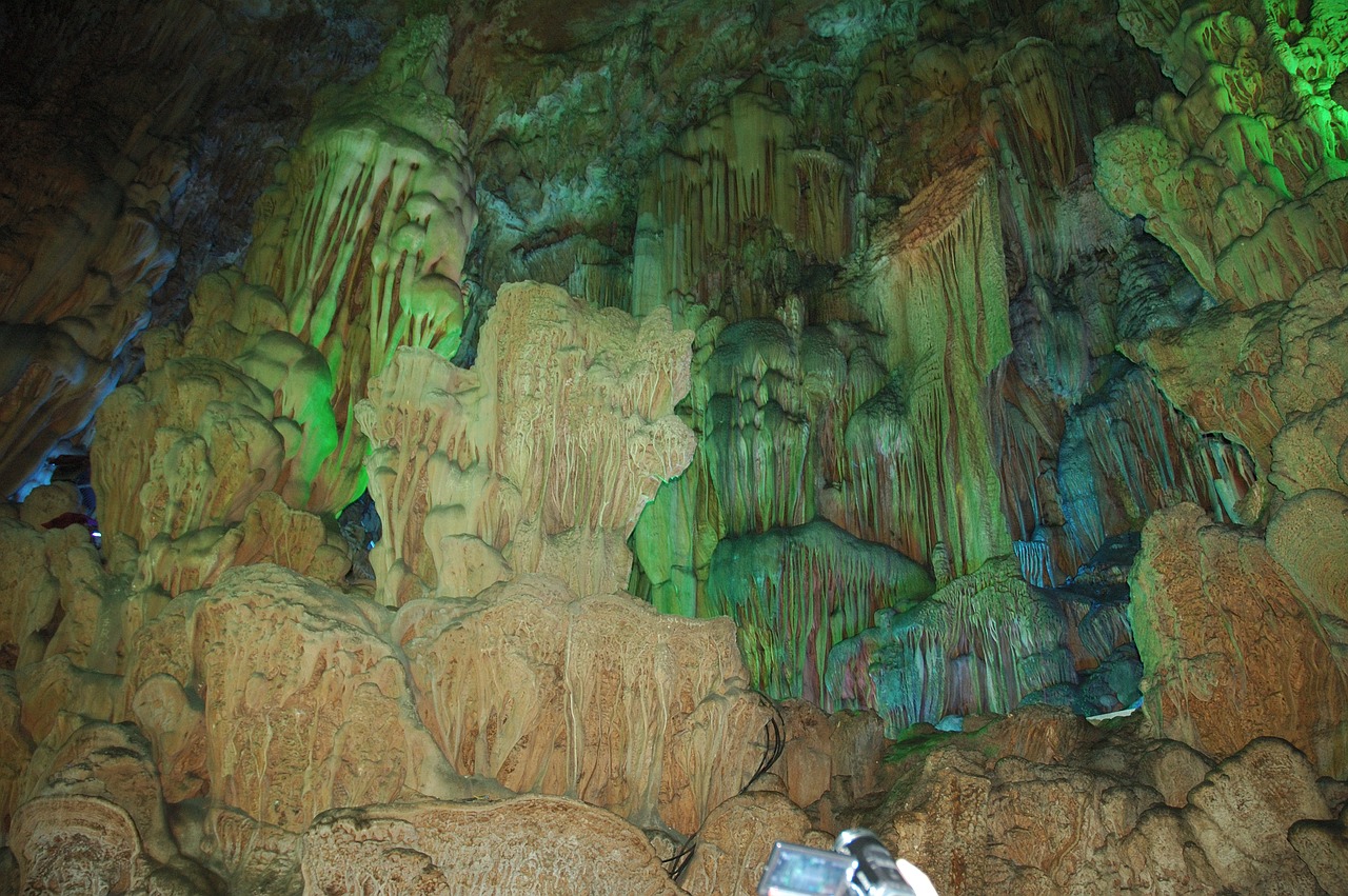 china cave travel free photo