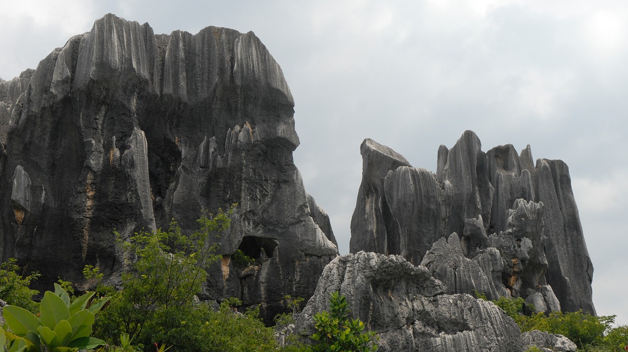 china kunming stone forest free photo