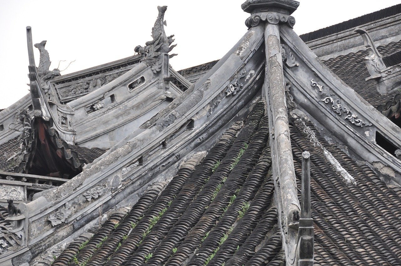 china old town roof free photo