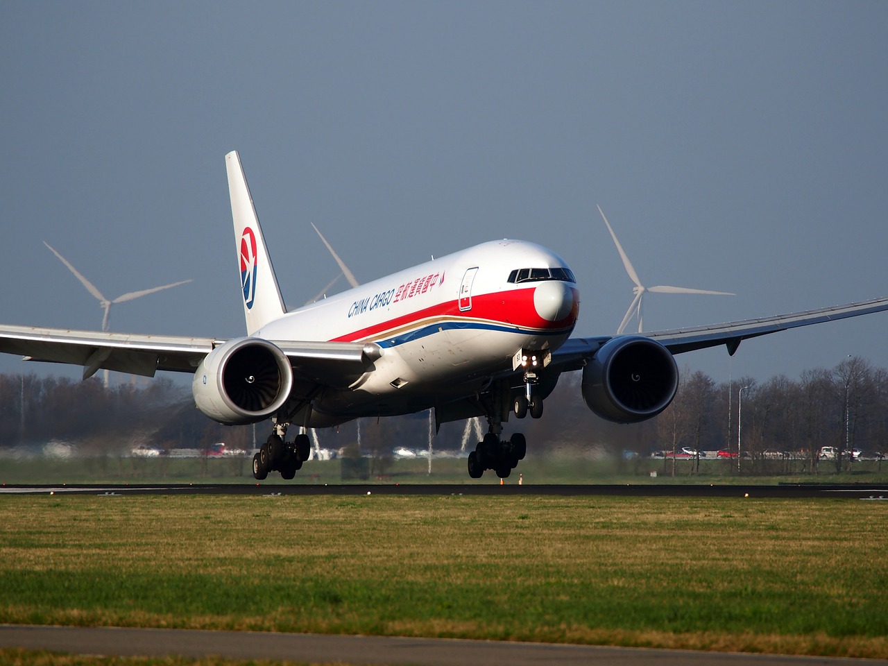 china cargo airlines boeing 777 aircraft free photo