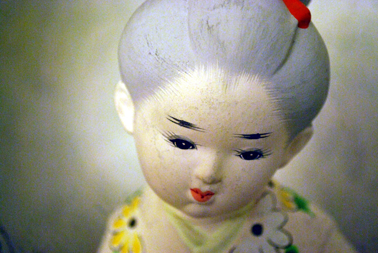 doll figurine china free photo