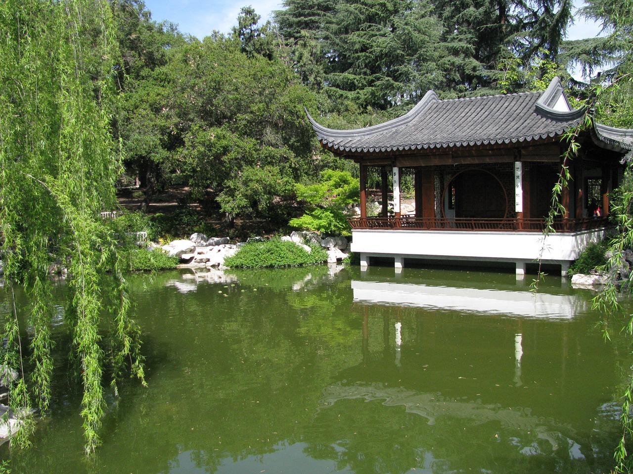 chinese garden pond free photo