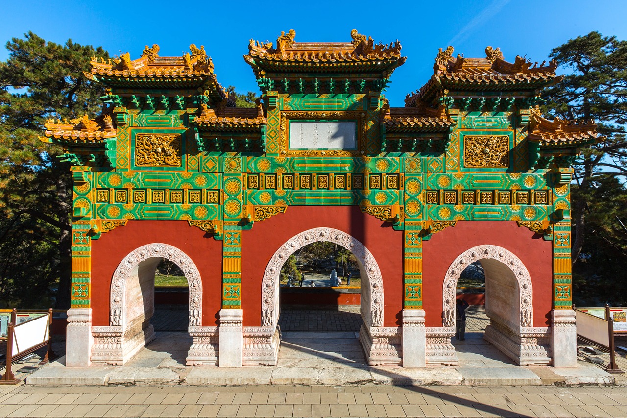 chinese gate emperor free photo