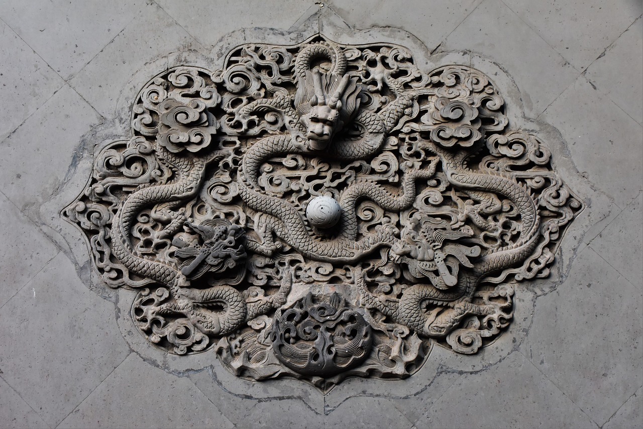 chinese ancient architecture pattern dragon free photo