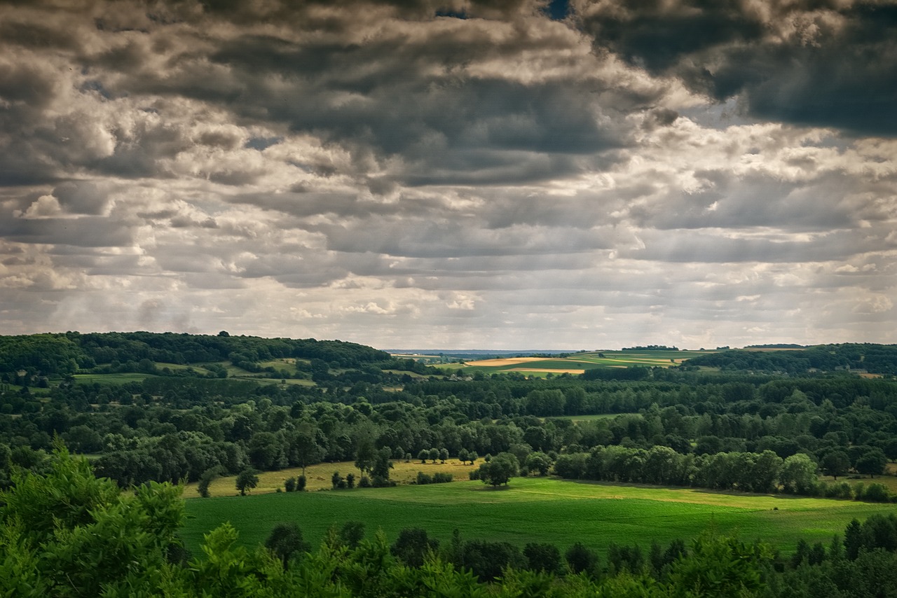 chinon indre-et-loire sky free photo