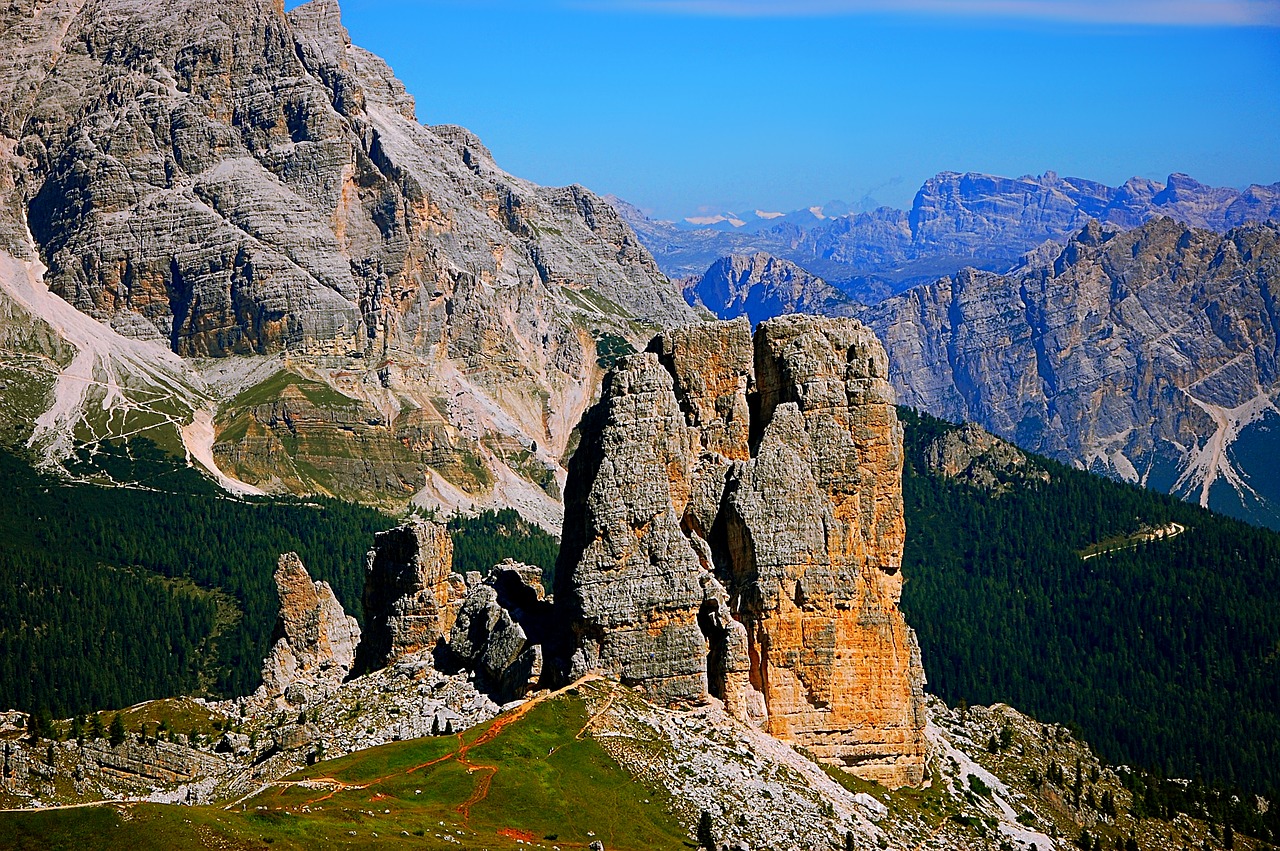 chinque torre dolomites mountains free photo