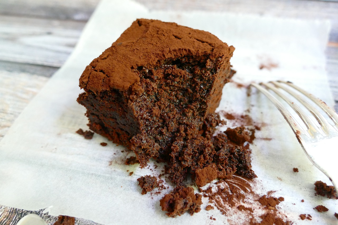 chocolate cake  brownies  cake free photo