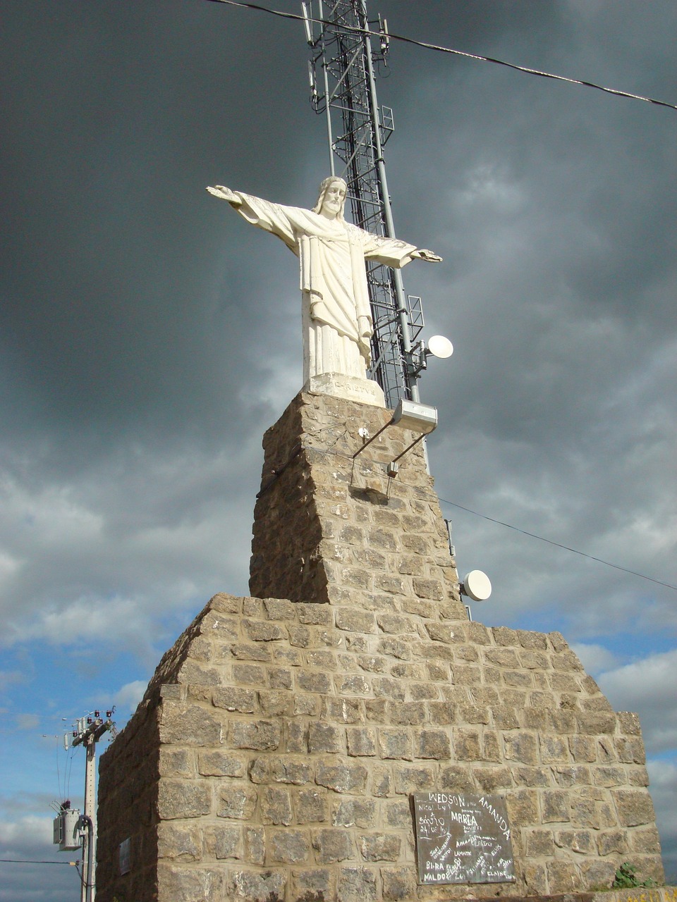 christ statue cajazeiras-pb free photo