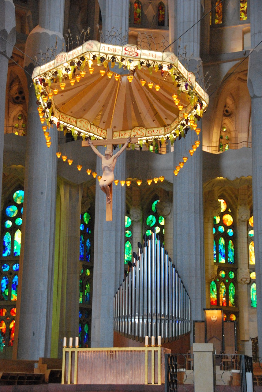 christ sagrada familia cathedral free photo