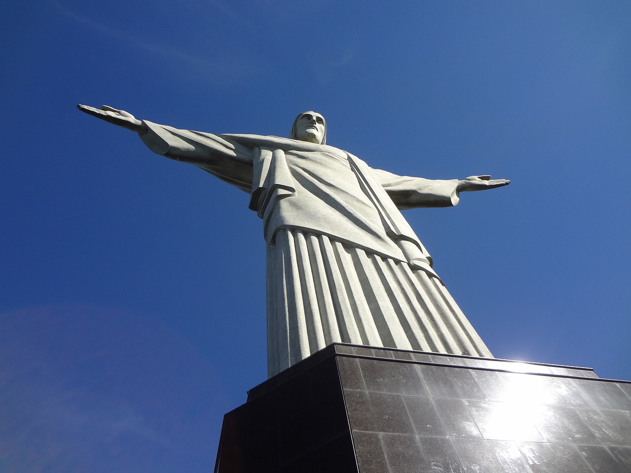 christ the redeemer  rio de janeiro  brazil free photo
