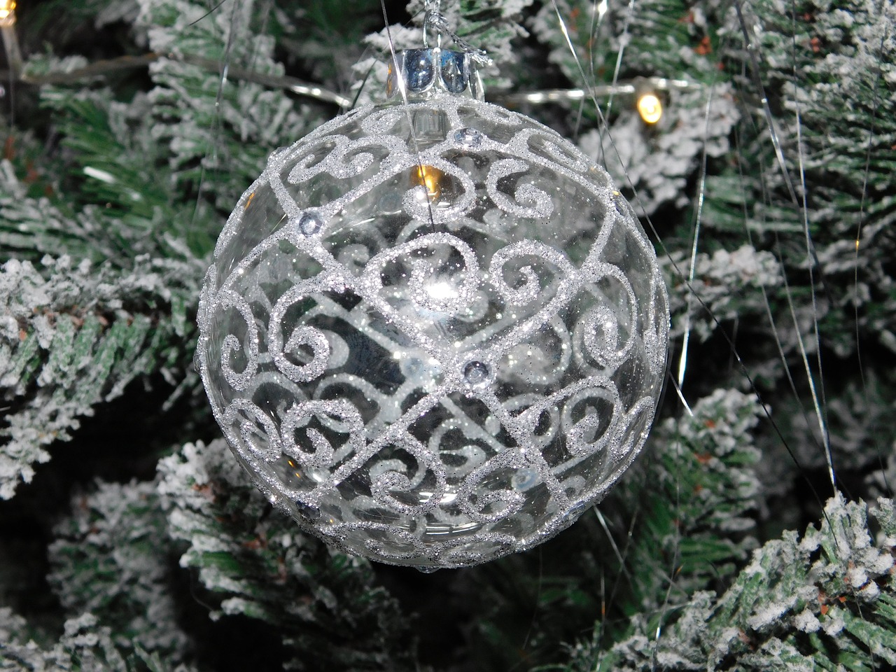 christmas bauble tree free photo