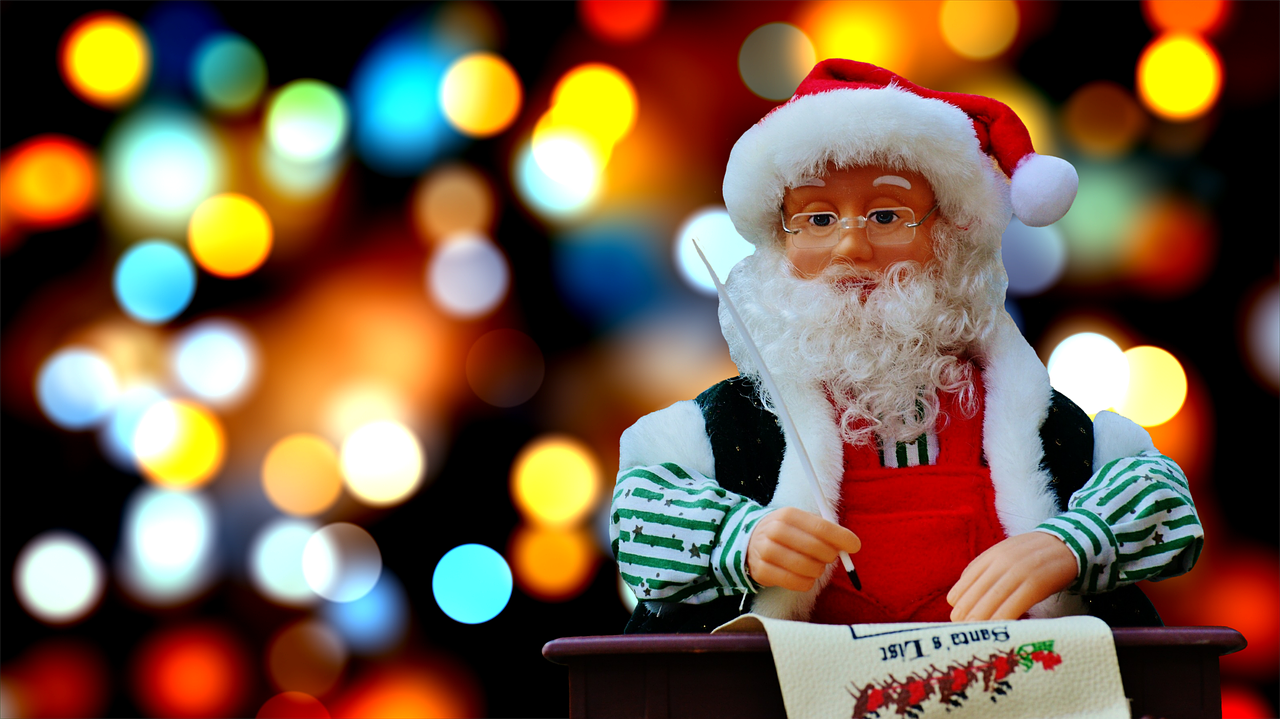 christmas santa claus figure free photo