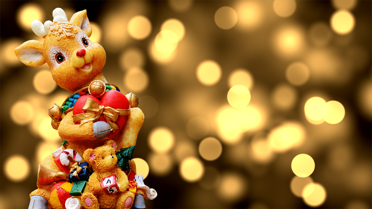 christmas figure decoration free photo